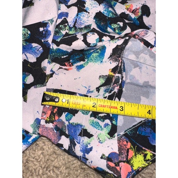 Women's Gap Fit Running Shorts Athletic Fitness Gym lined black Short size XS - Picture 6 of 8